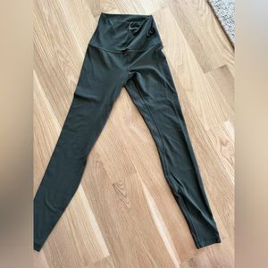 Lululemon align pant dark green size 4